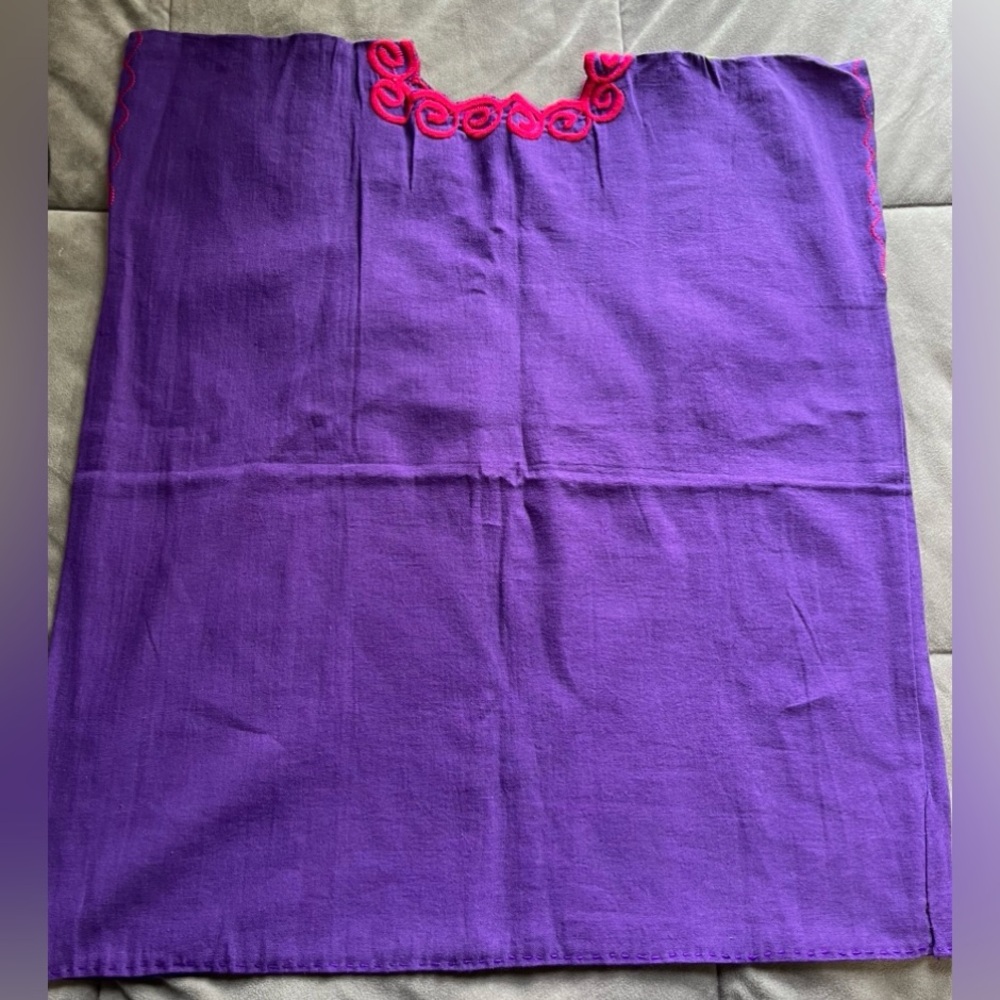 Purple Embroidered Blouse - Picture 3 of 3